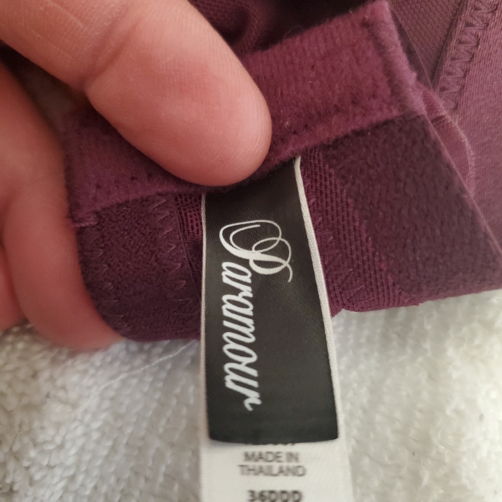 Paramour lace underwire bra size 36DDD - Picture 2 of 4
